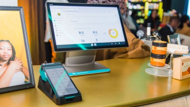 FNB gives Speedpoint devices an overhaul - Hypertext